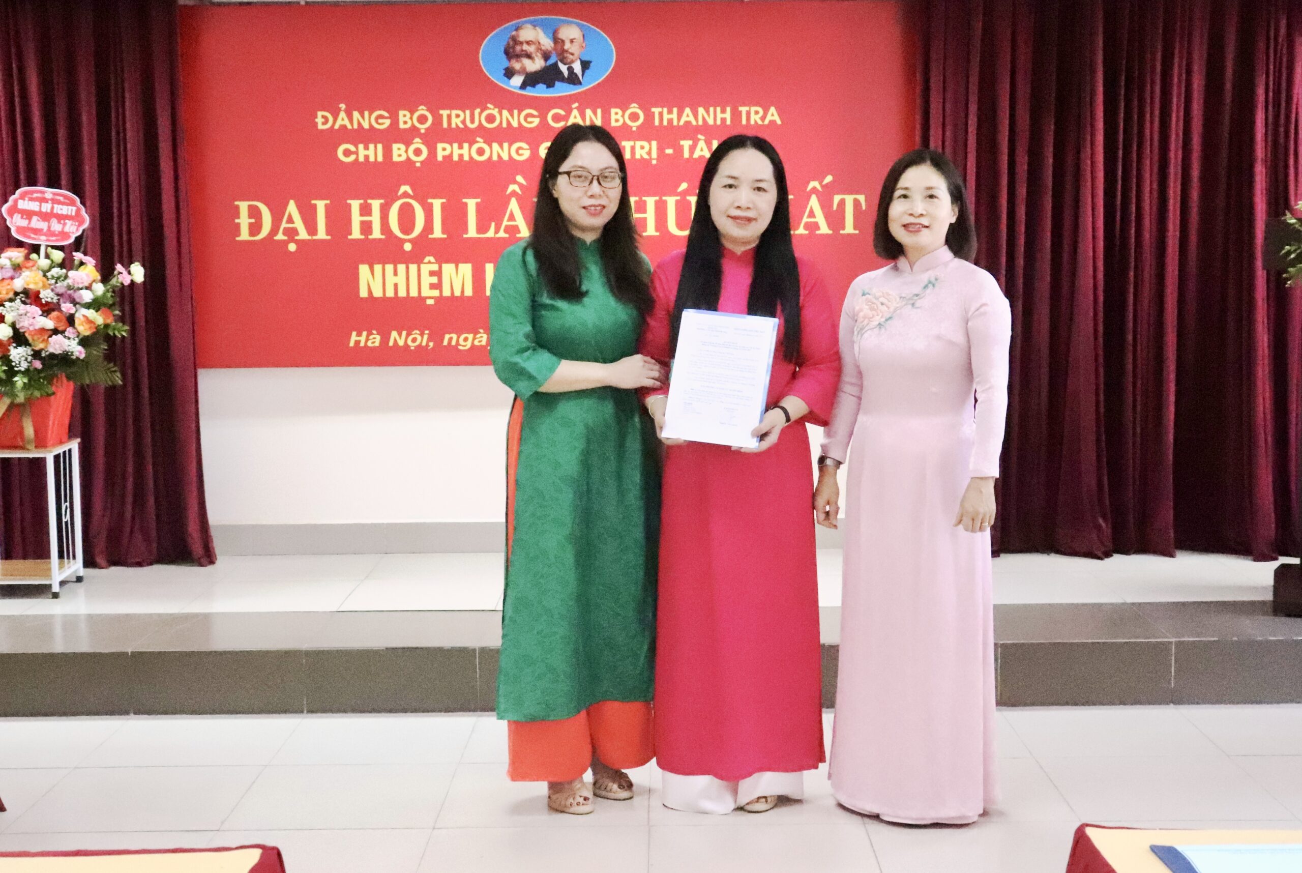 Đại hội Chi bộ Phòng Quản trị – Tài vụ, nhiệm kỳ 2025 – 2027