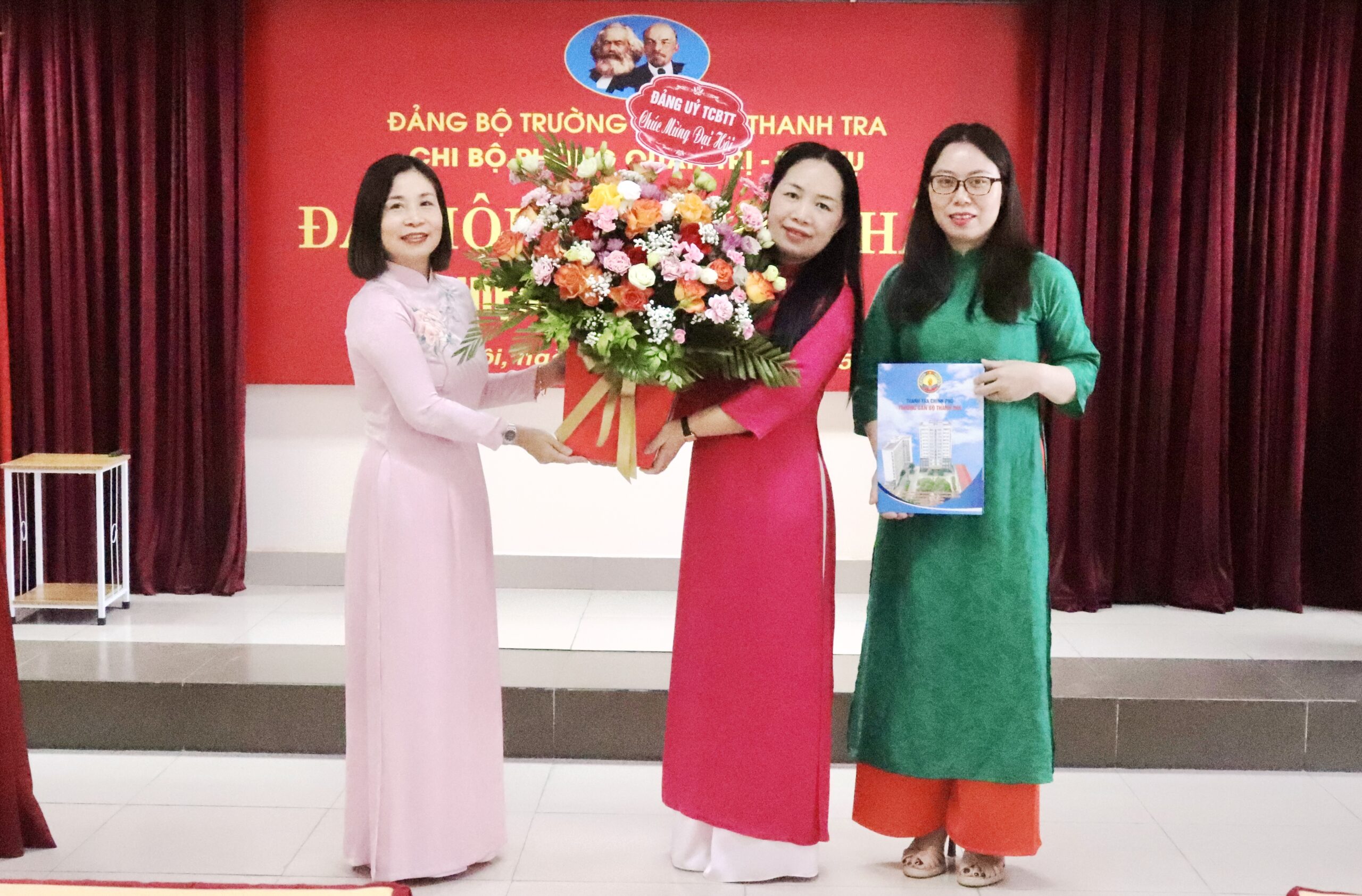 Đại hội Chi bộ Phòng Quản trị – Tài vụ, nhiệm kỳ 2025 – 2027