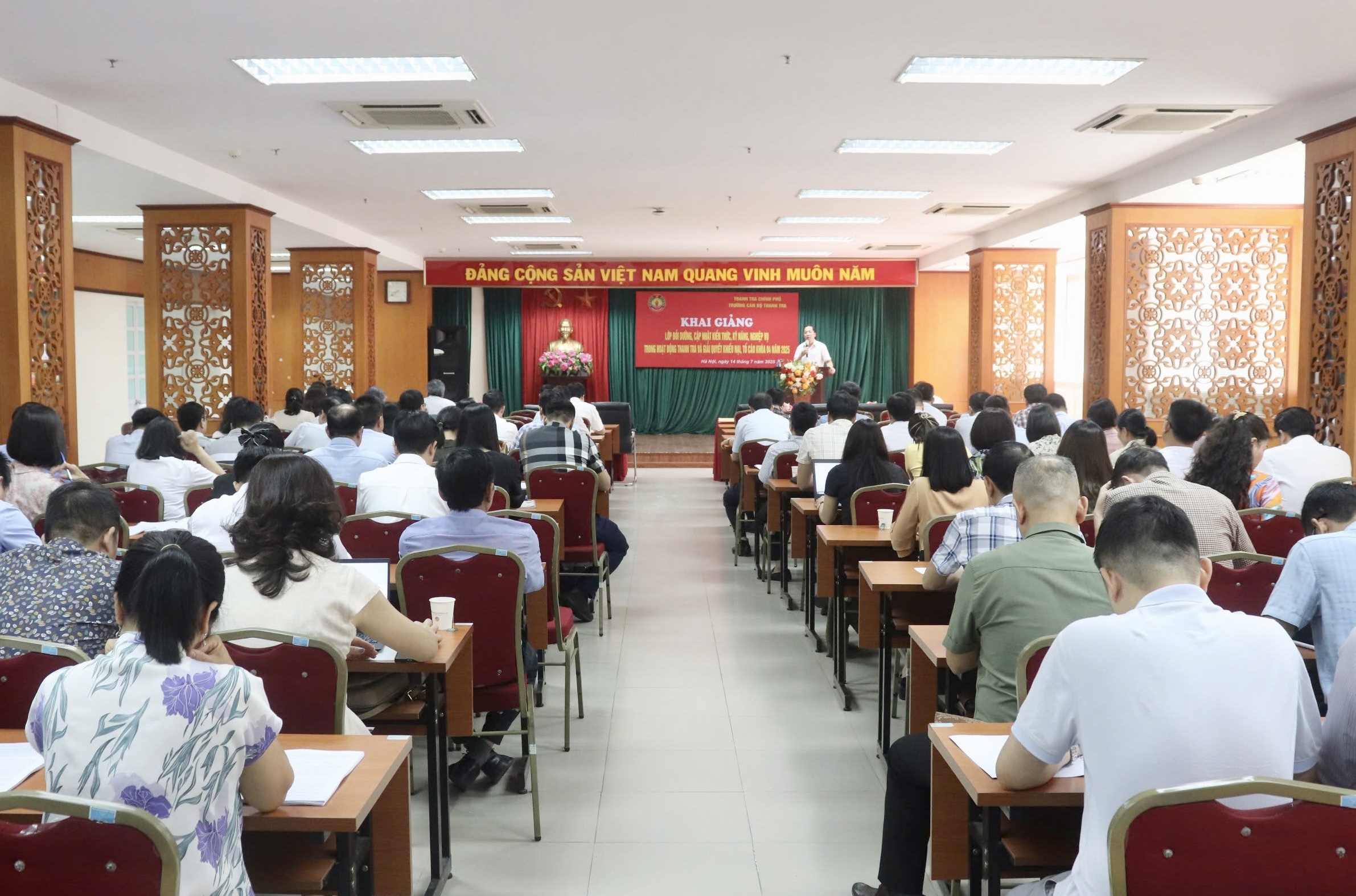 Khai giảng lớp Bồi dưỡng, cập nhật kiến thức, kỹ năng, nghiệp vụ trong hoạt động thanh tra và giải quyết khiếu nại, tố cáo K04/2025