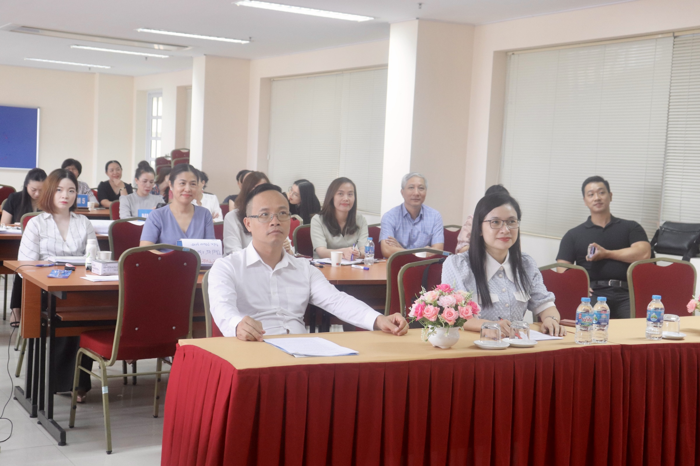 Bế giảng lớp Bồi dưỡng, cập nhật kiến thức và kỹ năng nghiệp vụ sư phạm nâng cao