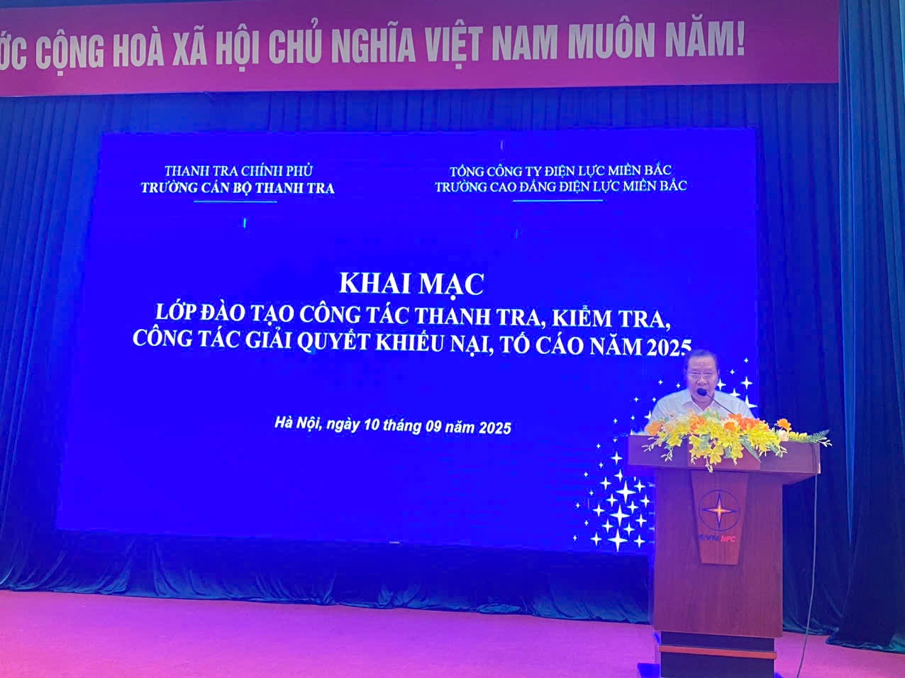 Khai giảng lớp Bồi dưỡng công tác thanh tra, kiểm tra, giải quyết khiếu nại, tố cáo tại Tổng Công ty Điện lực Miền Bắc