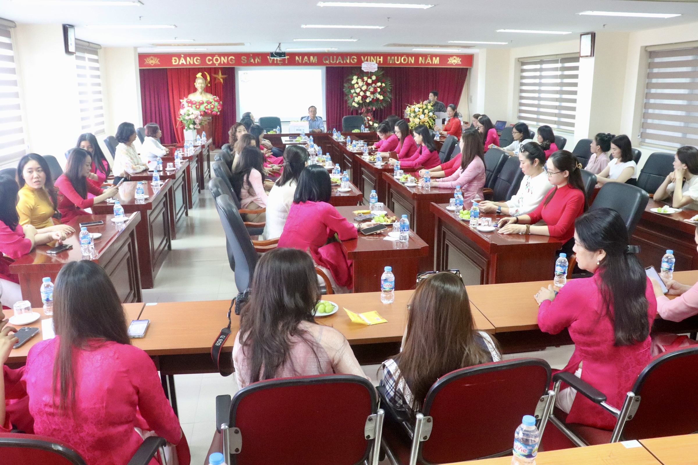 Trường Cán bộ thanh tra gặp mặt kỷ niệm 95 năm Ngày thành lập Hội Liên hiệp Phụ nữ Việt Nam