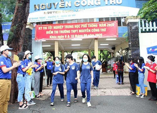 đánh giá Trường Trường THPT nguyễn Công Trứ có tốt không