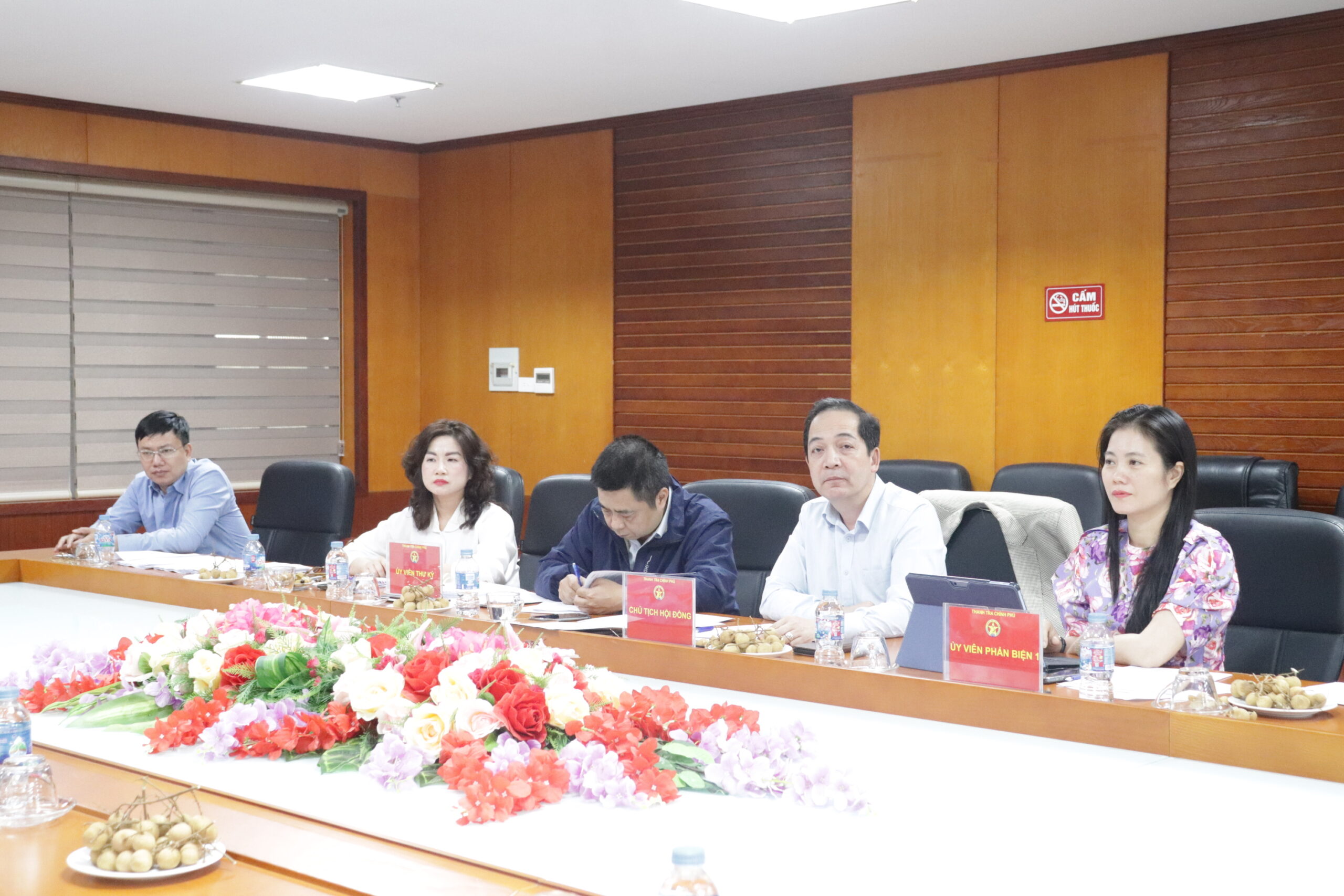 Họp phê duyệt thuyết minh đề tài khoa học cấp cơ sở năm 2026