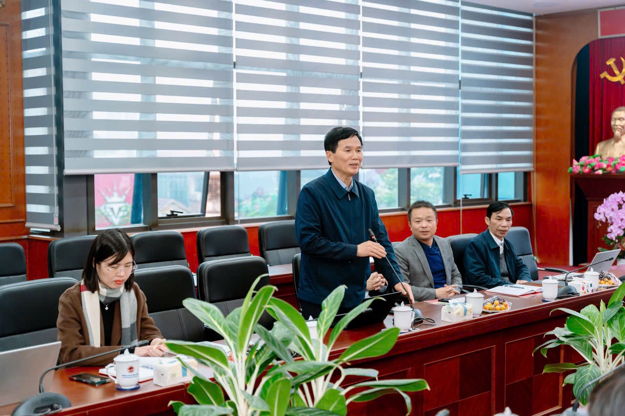 Trao đổi kinh nghiệm đào tạo, bồi dưỡng theo phương pháp hiện đại giữa Trường Đại học sư phạm Hà Nội 2 và Trường Cán bộ thanh tra