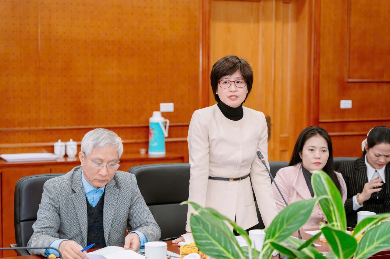 Trao đổi kinh nghiệm đào tạo, bồi dưỡng theo phương pháp hiện đại giữa Trường Đại học sư phạm Hà Nội 2 và Trường Cán bộ thanh tra