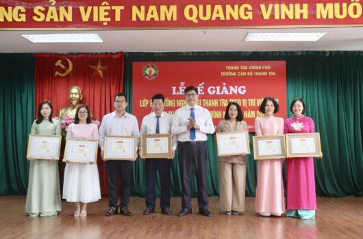 Bế giảng lớp bồi dưỡng nghiệp vụ Thanh tra viên chính K01/2026: Hoàn thành mục tiêu đào tạo, nâng cao năng lực thực thi công vụ