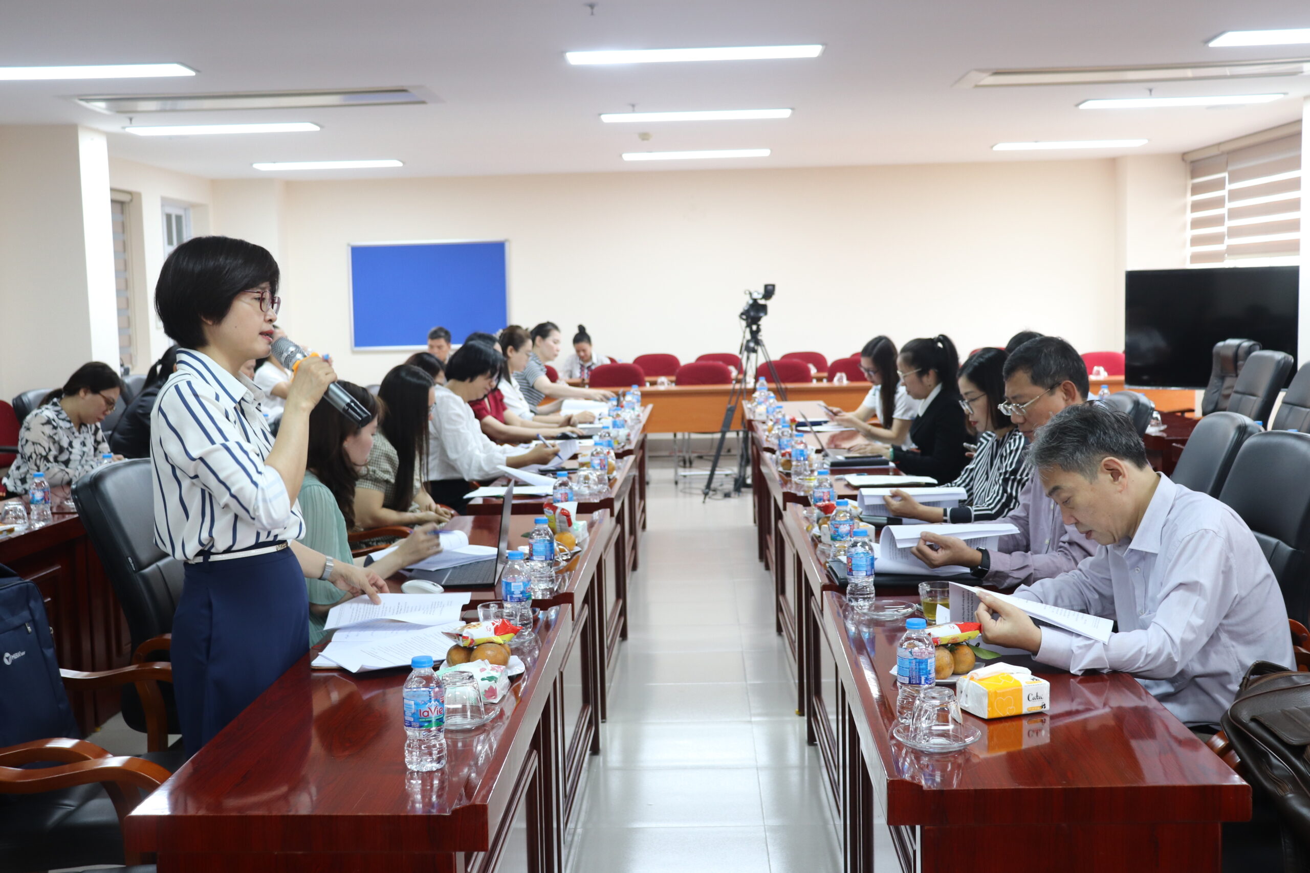 Hội thảo hoàn thiện đề cương nghiên cứu đề tài khoa học cấp bộ: “Kiểm soát quyền lực của chính quyền cấp cơ sở nhằm phòng, chống tham nhũng, lãng phí tiêu cực”