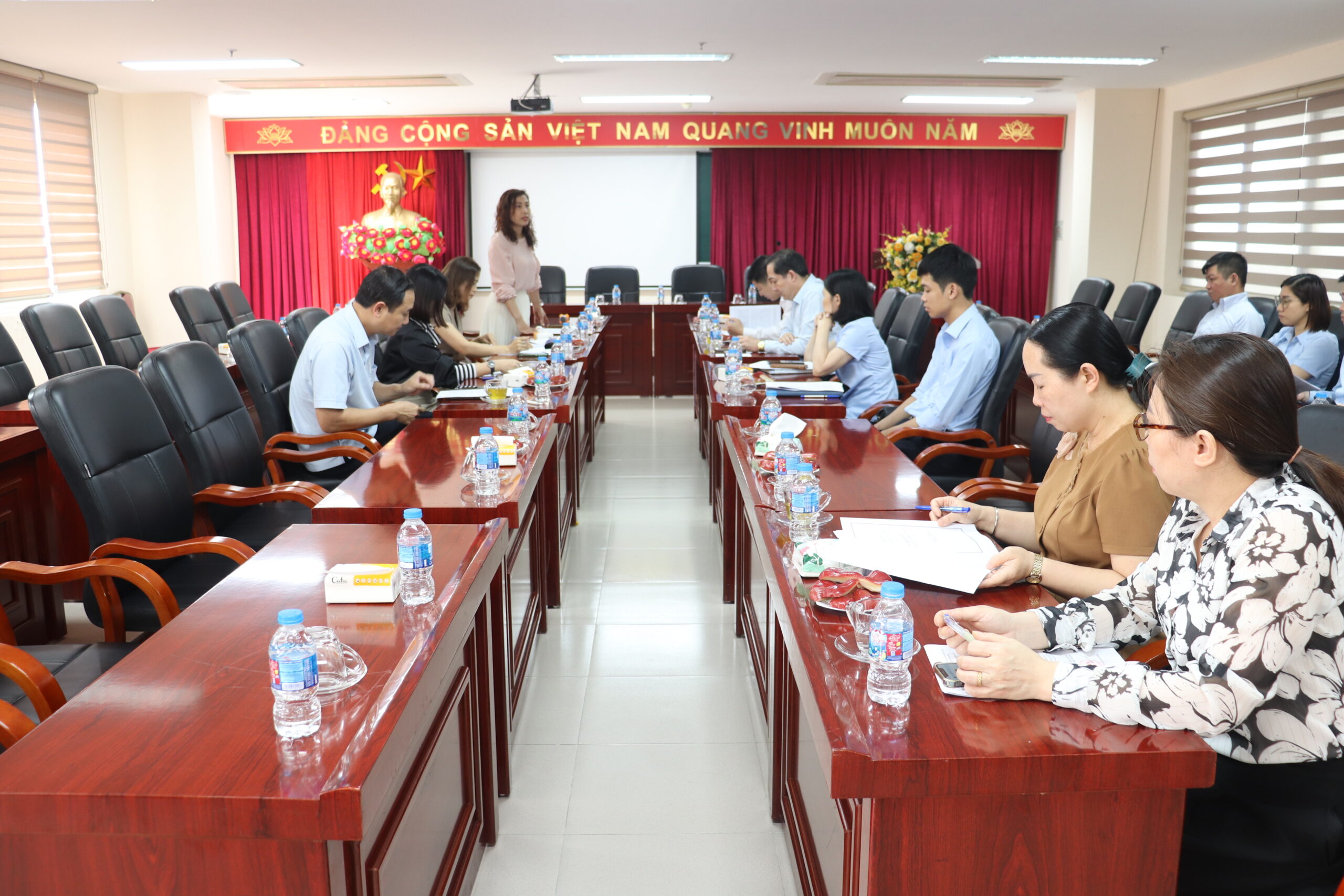 Hội thảo hoàn thiện đề cương nghiên cứu đề tài khoa học cấp bộ: “Giải quyết khiếu nại, tố cáo, kiến nghị, phản ánh của đơn vị sự nghiệp công lập”