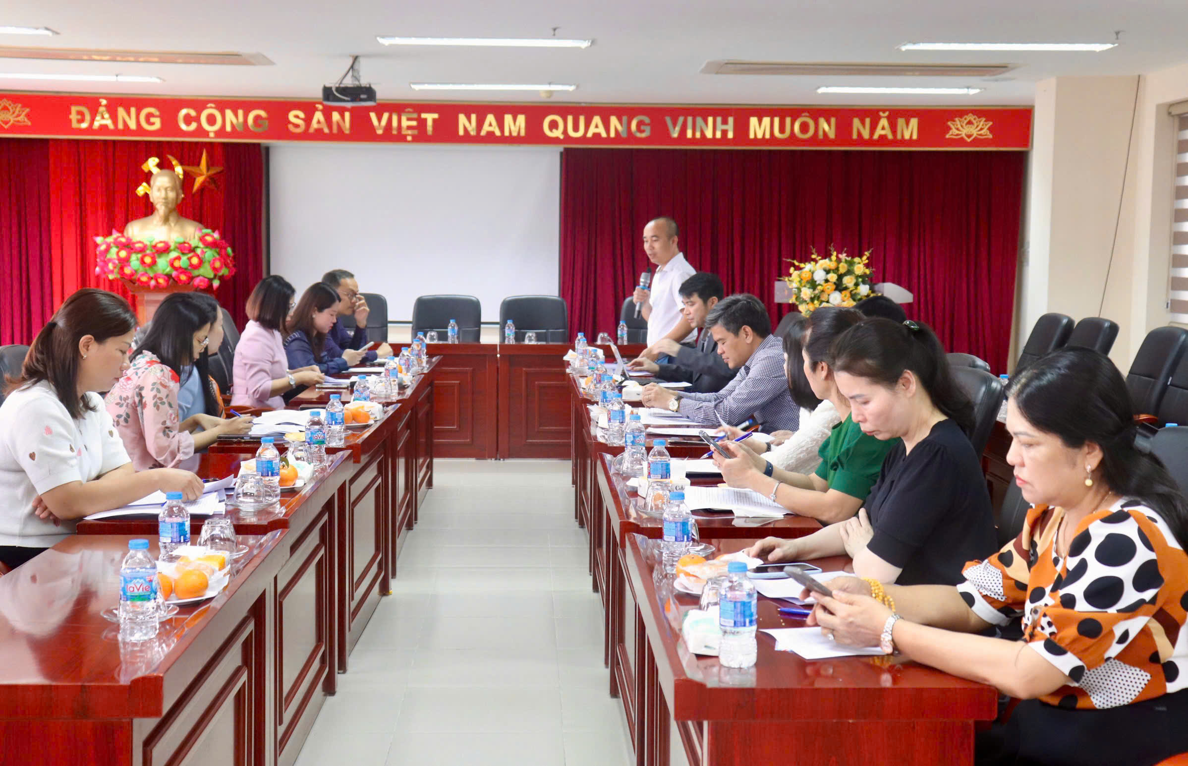 Hội thảo hoàn thiện đề cương nghiên cứu đề tài khoa học cấp cơ sở: “Phòng, chống tham nhũng, tiêu cực trong huy động, quản lý, sử dụng nguồn đóng góp tự nguyện”
