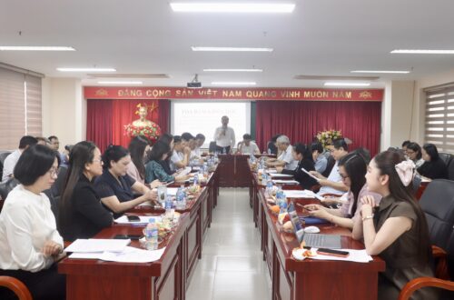 Đẩy mạnh nghiên cứu khoa học, mở rộng hợp tác