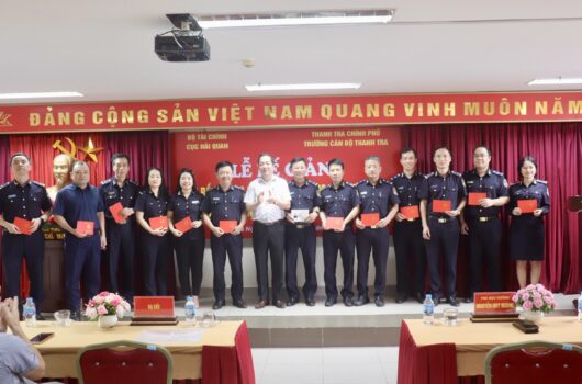 Bế giảng lớp bồi dưỡng nghiệp vụ Trưởng đoàn kiểm tra chuyên ngành Hải quan khóa 01/2026