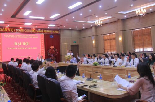 Nâng cao hiệu quả công tác dân vận gắn với nhiệm vụ chuyên môn tại Cục VIII