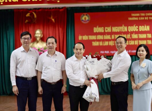 Tổng Thanh tra Chính phủ Nguyễn Quốc Đoàn thăm và làm việc với Trường Cán bộ Thanh tra