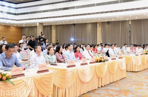 Hội thi Báo cáo viên, Tuyên truyền viên giỏi cấp Đảng bộ Chính phủ năm 2026:  17 thí sinh xuất sắc chung một quyết tâm đưa Nghị quyết Đại hội XIV vào cuộc sống