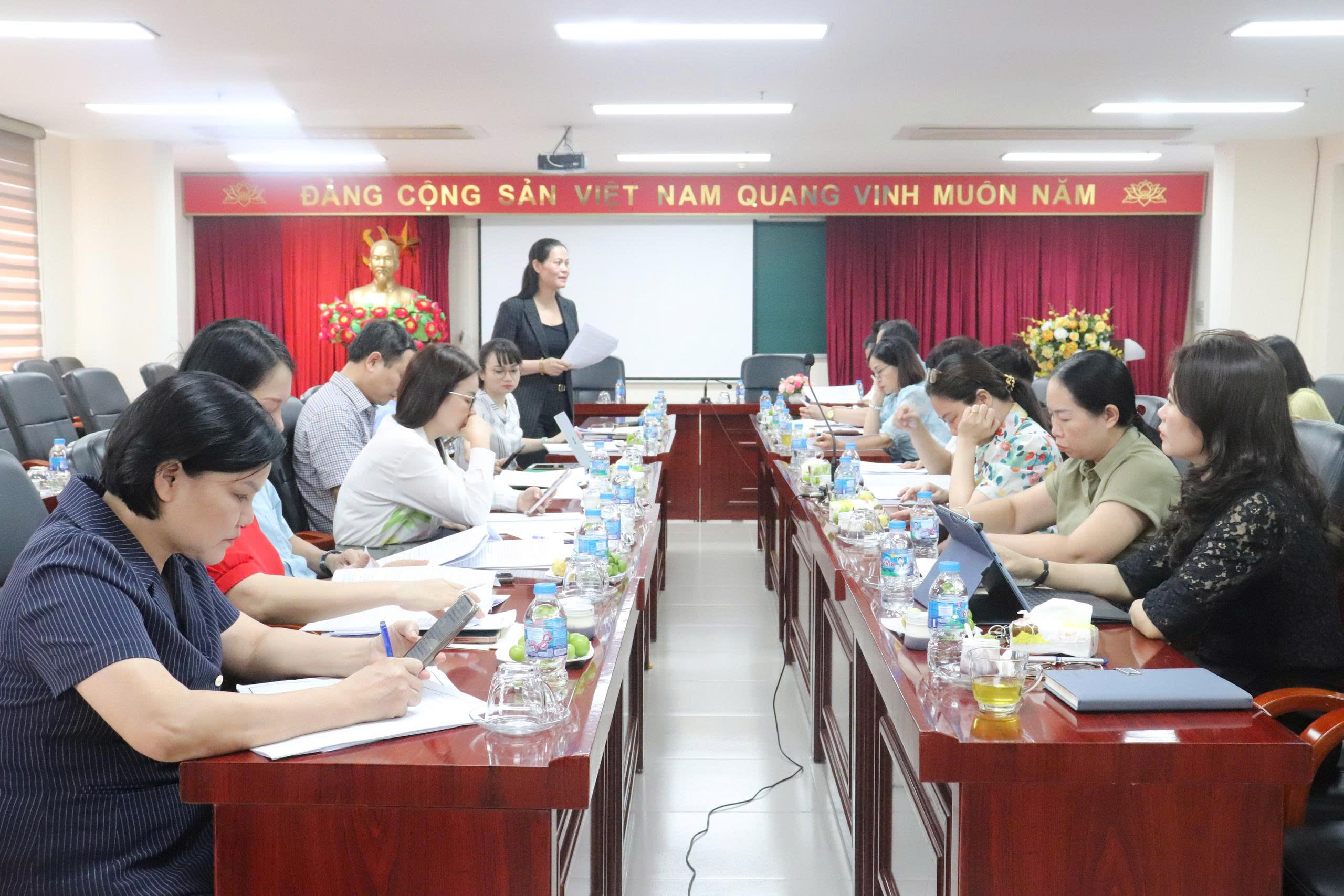 Hội thảo khoa học hoàn thiện đề tài cấp cơ sở “Ủy quyền tiếp công dân của thủ trưởng cơ quan hành chính nhà nước”