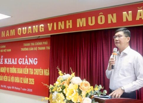 Khai giảng lớp bồi dưỡng nghiệp vụ Trưởng đoàn kiểm tra chuyên ngành bảo hiểm xã hội cho gần 100 học viên là cán bộ thuộc ngành Bảo hiểm xã hội