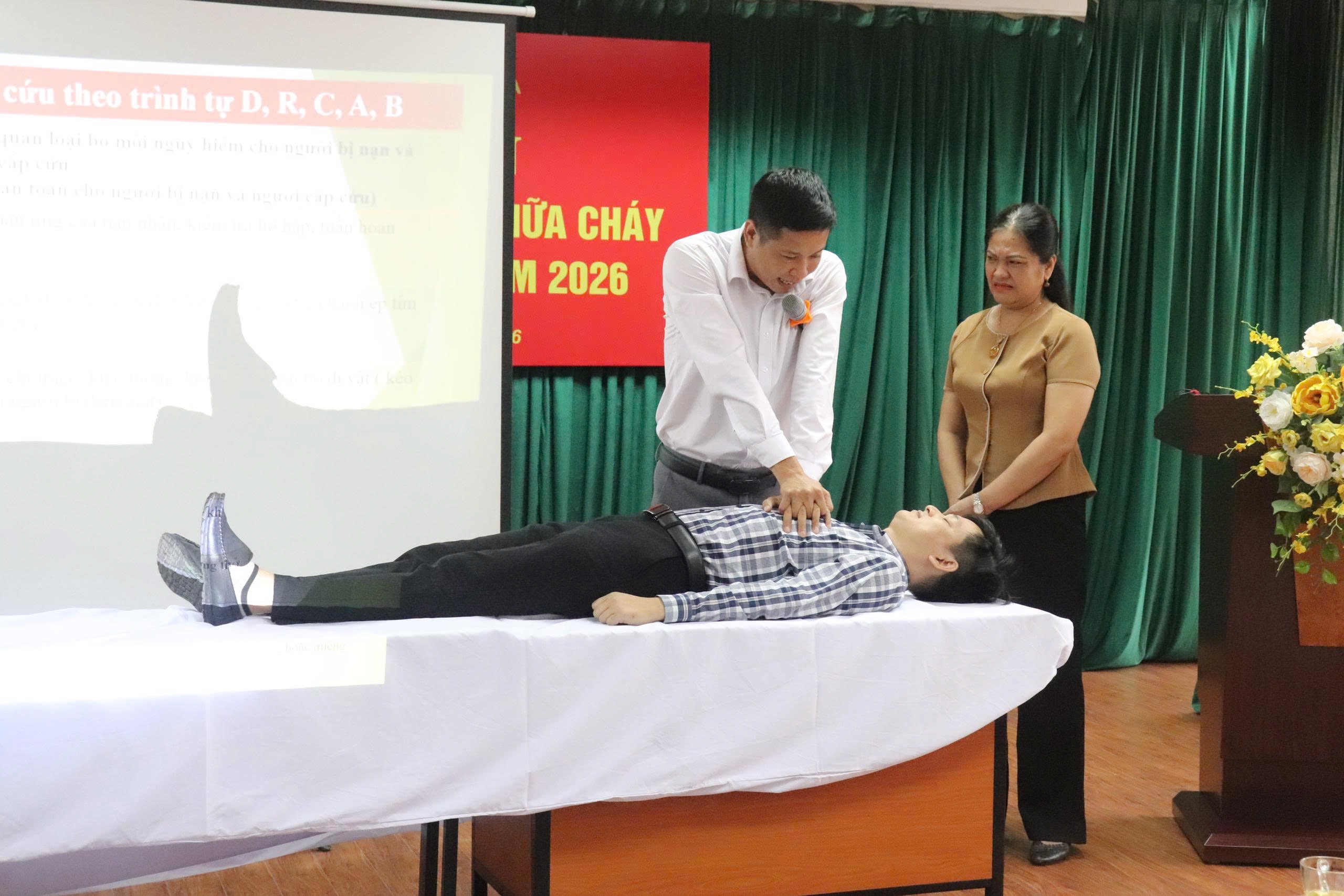 Trường Cán bộ Thanh tra tổ chức tập huấn nghiệp vụ phòng cháy, chữa cháy và cứu nạn, cứu hộ năm 2026