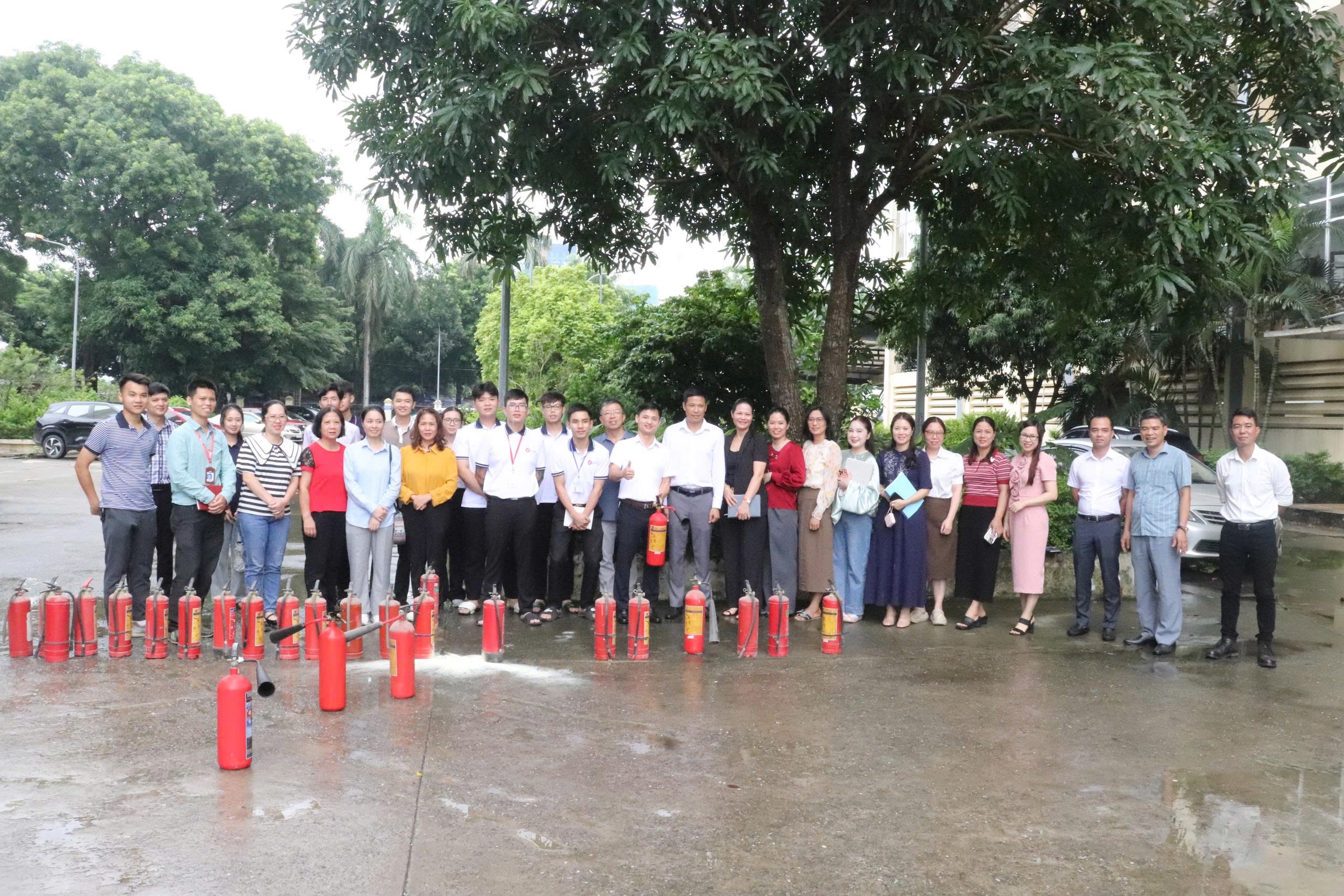 Trường Cán bộ Thanh tra tổ chức tập huấn nghiệp vụ phòng cháy, chữa cháy và cứu nạn, cứu hộ năm 2026
