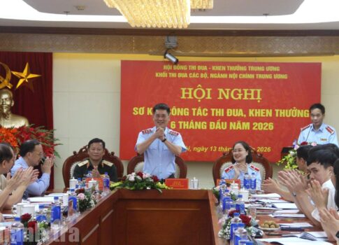 Khối thi đua các bộ, ngành Nội chính Trung ương đổi mới công tác thi đua, khen thưởng
