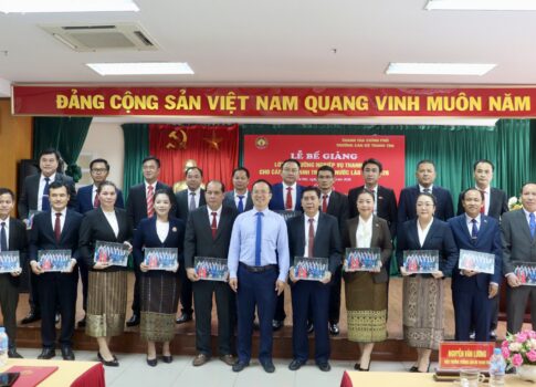 Đoàn cán bộ Thanh tra Nhà nước Lào hoàn thành khóa bồi dưỡng nghiệp vụ thanh tra
